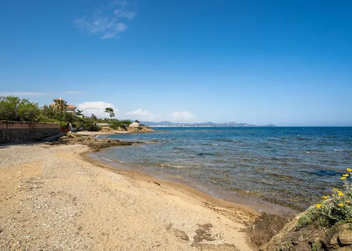 La Chenaie-6 By Interhome